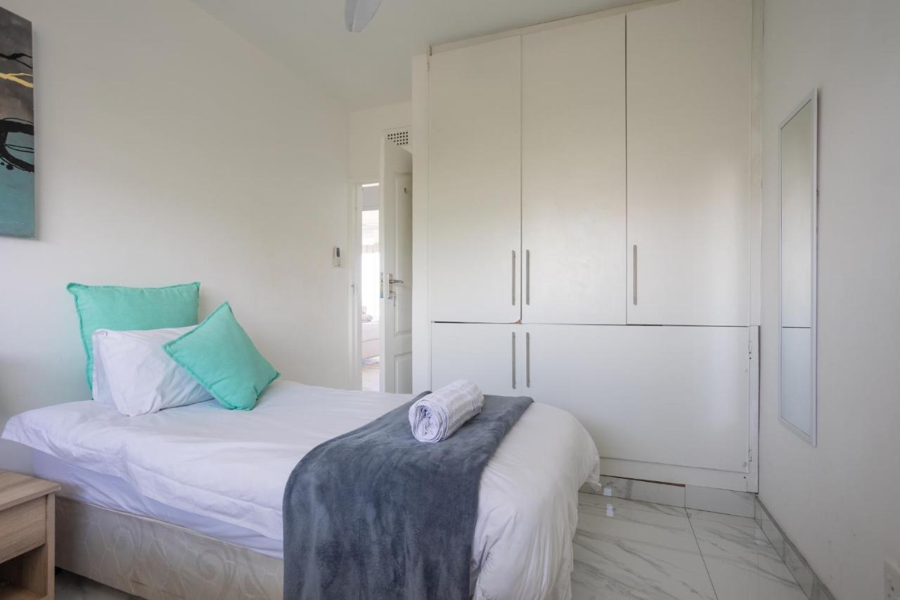 24 Sea Lodge - Sea Viewing Apartment Durban Zewnętrze zdjęcie